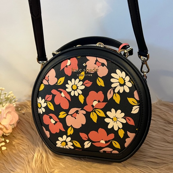 🌸 ♠️Nwt Kate Spade bag ♠️🌸 - Picture 7 of 16